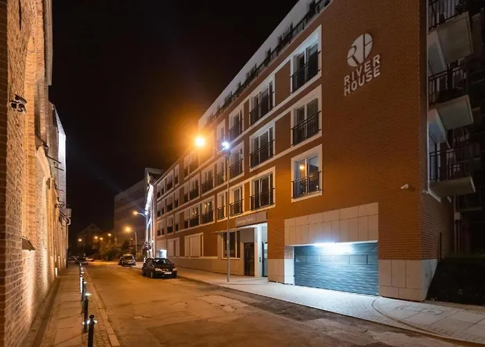 888 Bulwary Stare No 1