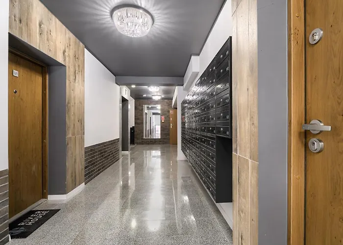 888 Bulwary Stare No 1 *